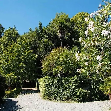Belvilla By Oyo Casa La Fioraia *